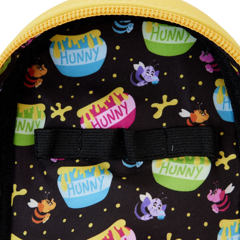 Loungefly DISNEY WINNIE THE POOH MINI BACKPACK Pouch