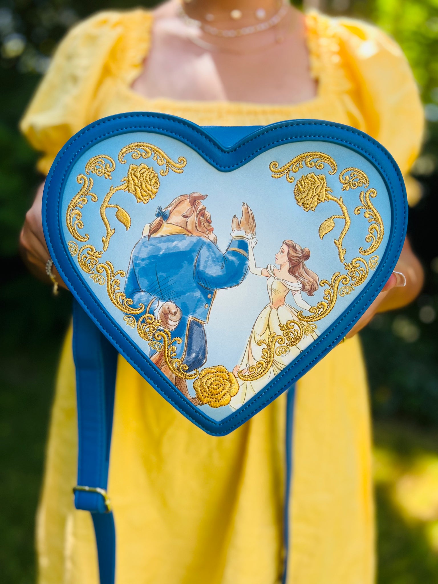 Beauty and the Beast Convertible Heart – My Awesome Collectibles Beauty and the Beast Convertible Heart – My Awesome Collectibles