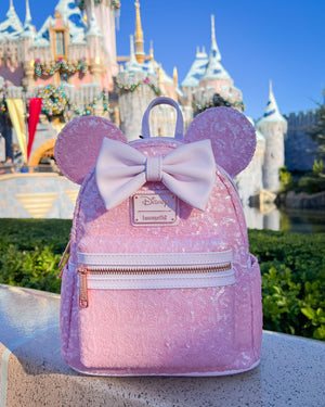 Awesome Collectibles Loungefly Exclusive- Disney Minnie Mouse Cotton Candy Sequin Backpack